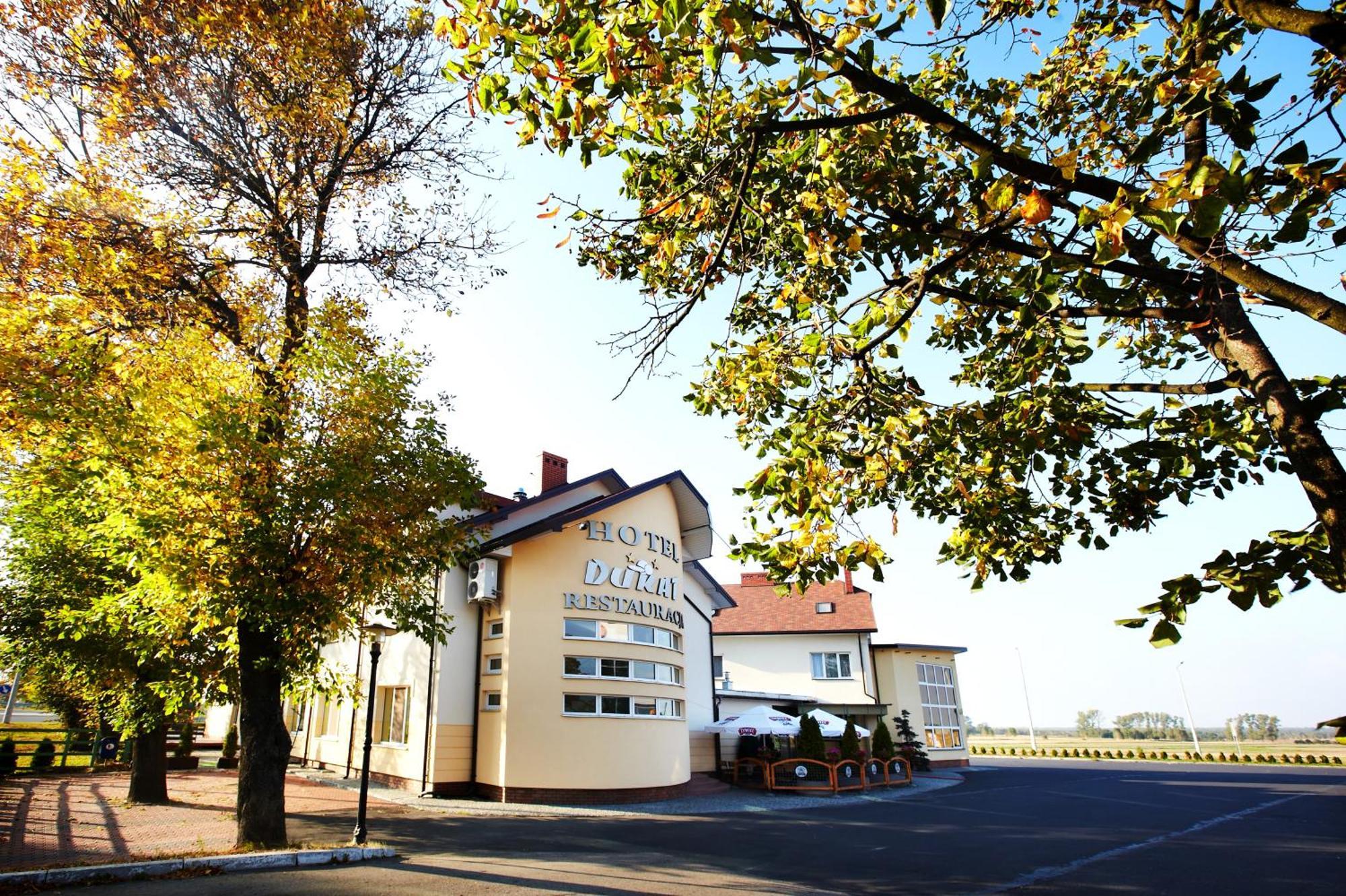 Hotel Dukat Biała Podlaska Exterior foto